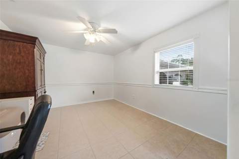 112 E Gardenia Street, Howey In The Hills FL - photo 8 of 47