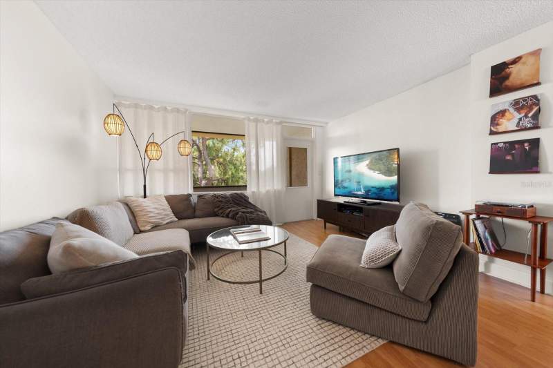 2 bedroom Condominium at 2614 COVE CAY DRIVE #409, COVE CAY 26-14 VILLAGE I, CLEARWATER — photo 3
