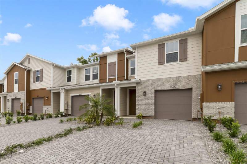 3 bedroom Townhouse at 1665 GREENLEAF WOODS COVE, TOWNS AT GREENLEAF, OVIEDO — photo 2