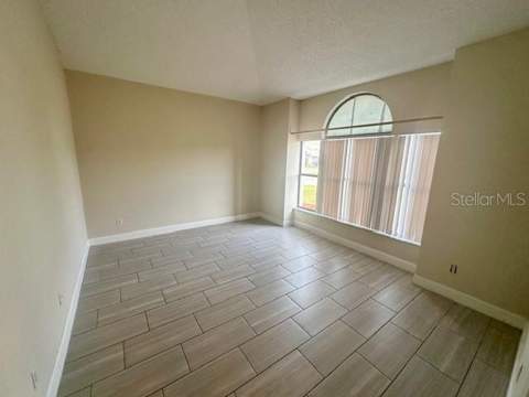 12686 Newfield Drive, Orlando FL - photo 10 of 14