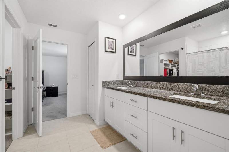 6 bedroom Single Family Residence at 6469 Bar S Bar Trail, Abbott Square Ph 1A, Zephyrhills — photo 5