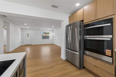 2102 W Ferris Avenue, Tampa FL - photo 20 of 94