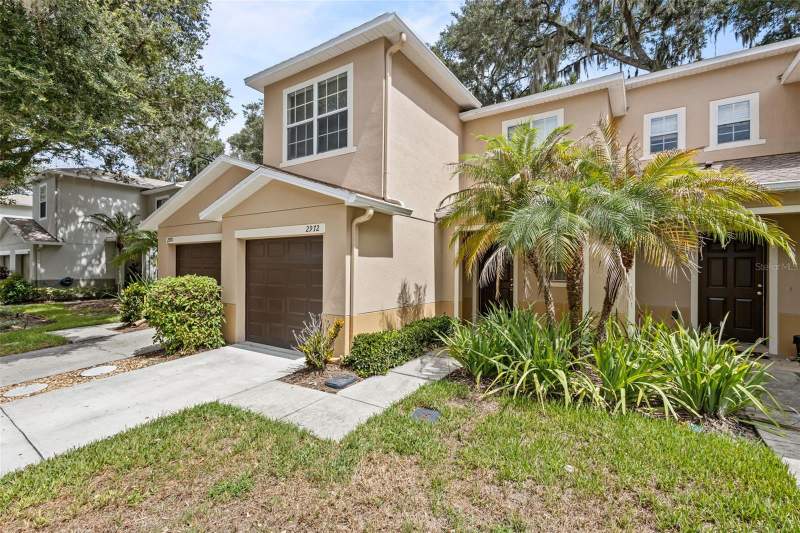 3 bedroom Townhouse at 2972 Royal Tuscan Lane, Wedgewood Twnhms, Valrico — photo 3
