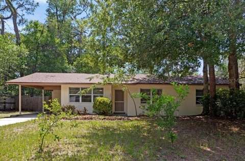 1302 NE 14Th Terrace, home for sale in Gainesville 32601
