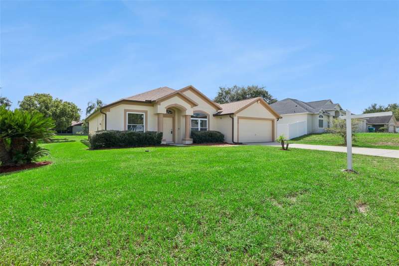 4 bedroom Single Family Residence at 3025 Fayson Circle, Deltona Lakes Un 43, Deltona — photo 3