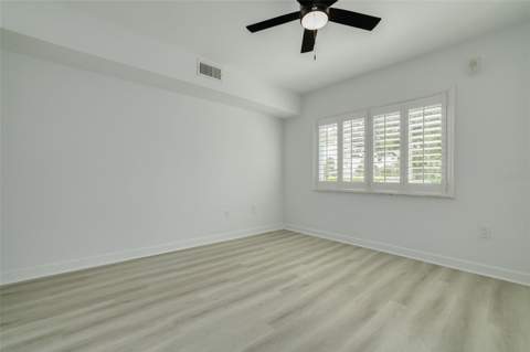 4550 Overlook Drive #152, St Petersburg FL - photo 17 of 46