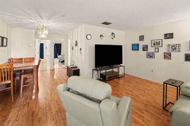 1 bedroom Condominium at 5530 80th Street #C101, Five Towns Of St Pete, St Petersburg — photo 3