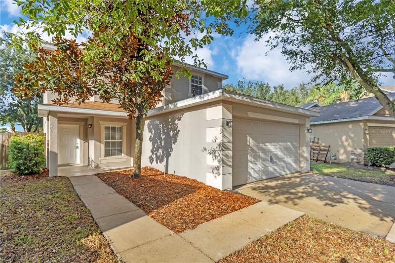 4 bedroom Single Family Residence at 7415 Oxford Garden Circle, Covington Park Ph 4A, Apollo Beach — photo 2