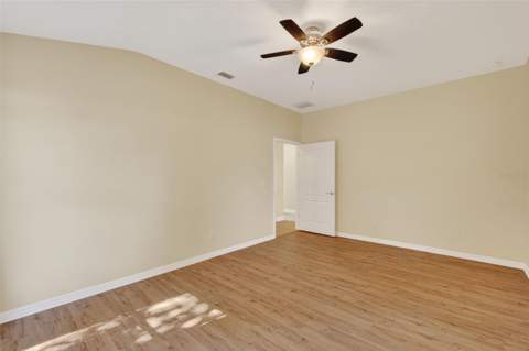 4316 Abaco Drive, Tavares FL - photo 16 of 28