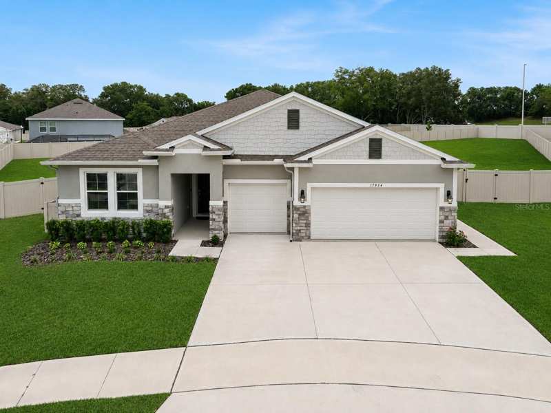 4 bedroom Single Family Residence at 17954 Hither Hills Circle, Lake Apopka Sound, Winter Garden — photo 1