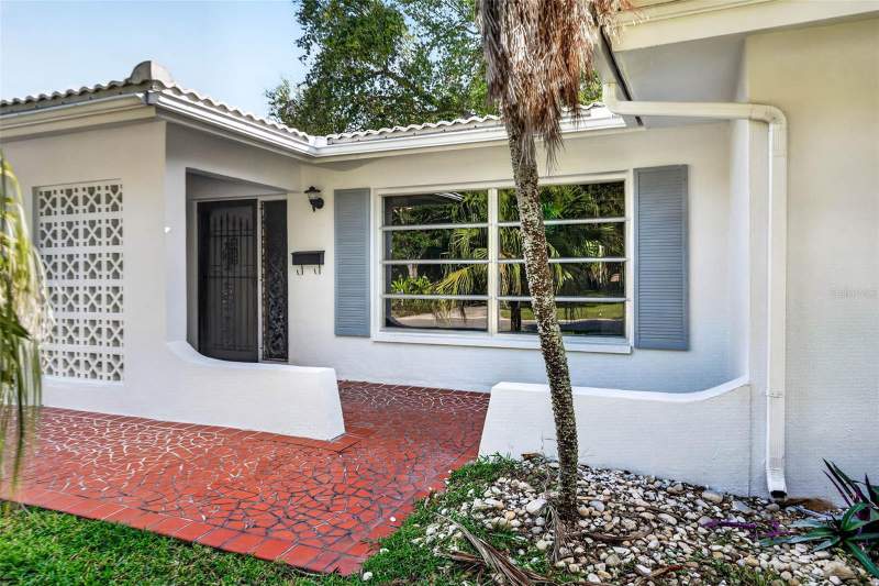 2 bedroom Single Family Residence at 8779 143rd Street, Tamarac By The Gulf 2nd Add, Seminole — photo 3