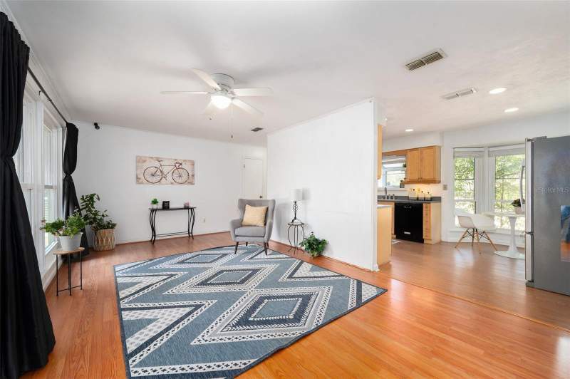 3 bedroom Single Family Residence at 7220 SW 75th Street, Arrowhead, Gainesville — photo 3