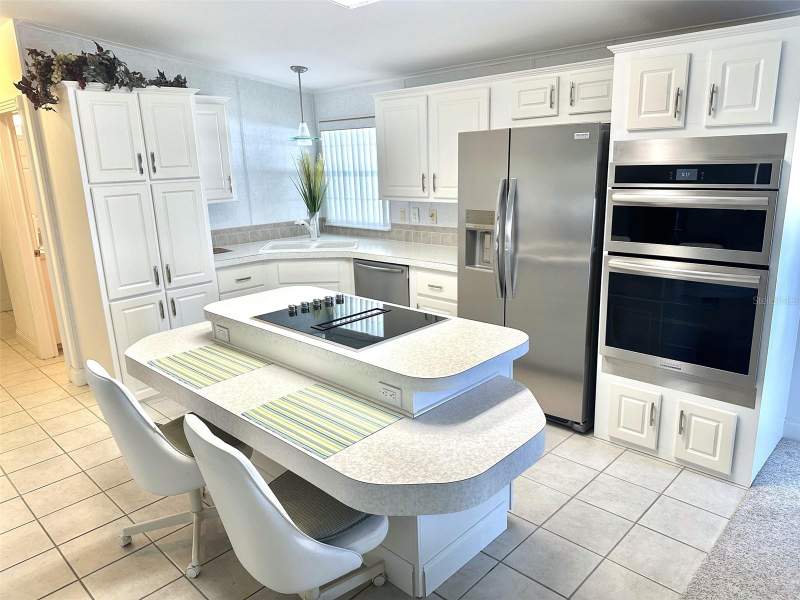 3 bedroom Manufactured Home at 11244 101st Way #136, Lake Seminole Resort North M/H Unrec, Largo — photo 3