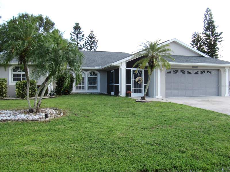 3 bedroom Single Family Residence at 23081 Ambassador Avenue, Port Charlotte Sec 015, Port Charlotte — photo 2