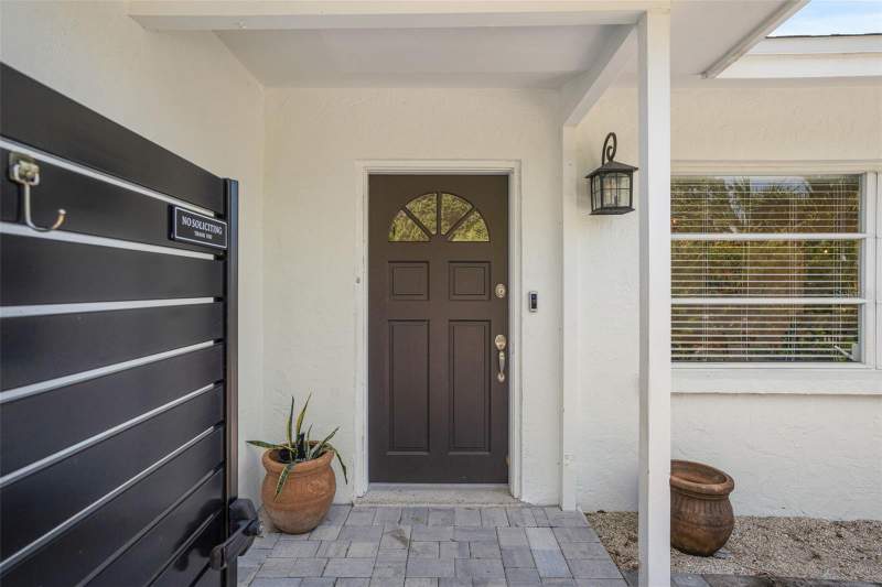 2 bedroom Single Family Residence at 2482 Wisteria Street, South Gate, Sarasota — photo 3