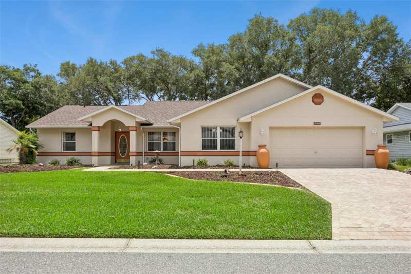 3 bedroom Single Family Residence at 25904 Newcombe Circle, Highland Lakes Ph 01B, Leesburg — photo 1