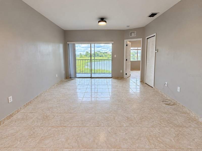 3 bedroom Condominium at 522 Villa Del Sol Circle #203, Villa Del Sol Mdw Woods Condo, Orlando — photo 4