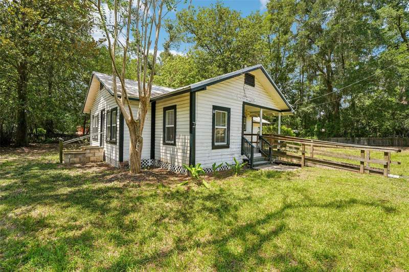 3 bedroom Single Family Residence at 14306 NW 145th Terrace, Downing Add Alachua Lynwood Park, Alachua — photo 2