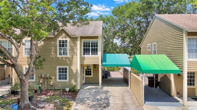 Lake Place Ii A CondominiumCondos for Sale in Tampa, FL
