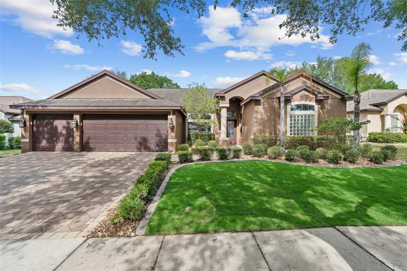 4 bedroom Single Family Residence at 1059 Natural Oaks Drive, Oakhurst Golf Estates, Orange City — photo 1