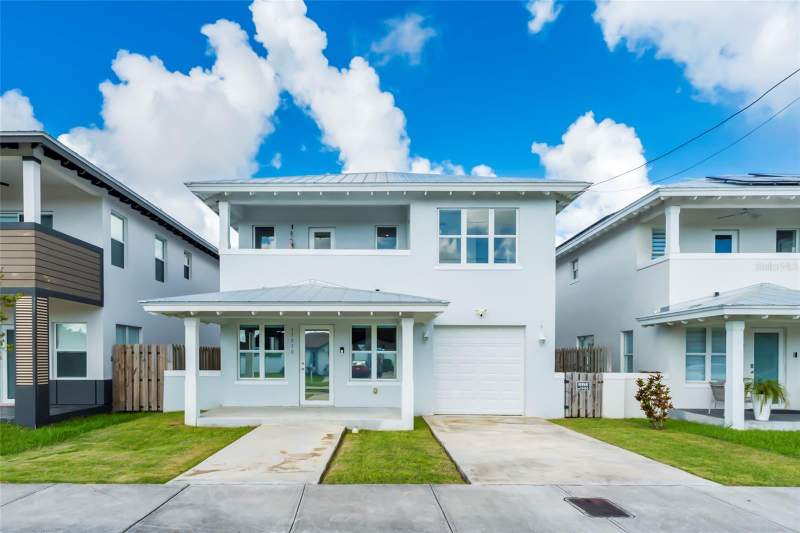 4 bedroom Single Family Residence at 17970 SW 105th Avenue, West Perrine, Miami — photo 3