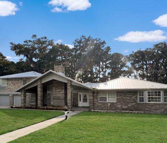 4 bedroom Single Family Residence at 15618 SE US Highway 301, Hawthorne, Hawthorne — photo 1