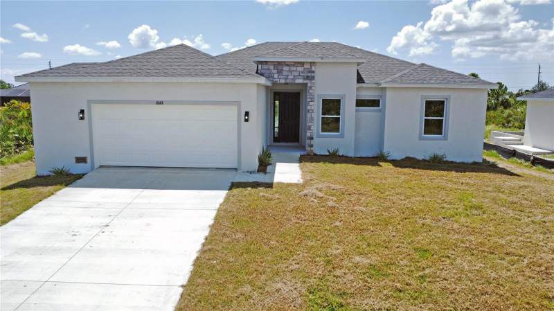 4 bedroom Single Family Residence at 13558 Jeronimo Lane, Port Charlotte Sec 058, Port Charlotte — photo 2