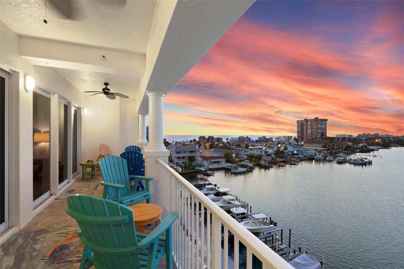 3 bedroom Condominium at 17717 Gulf Boulevard #604, Las Flores, Redington Shores — photo 1