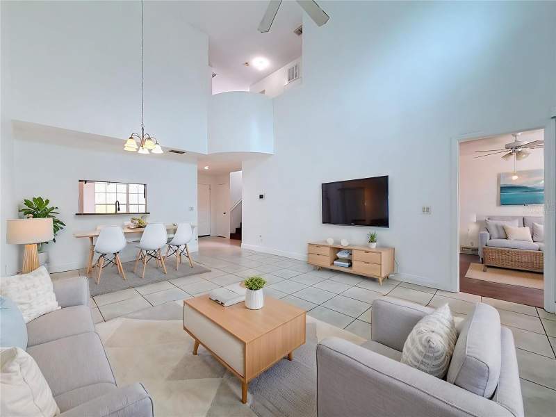 3 bedroom Townhouse at 13518 Summerton Dr, Summerfield, Orlando — photo 2
