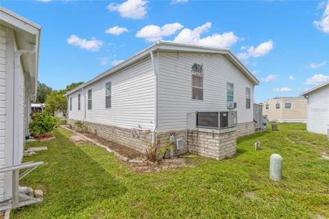 357 Mount Saxon Avenue #323, St Petersburg FL - photo 21 of 39