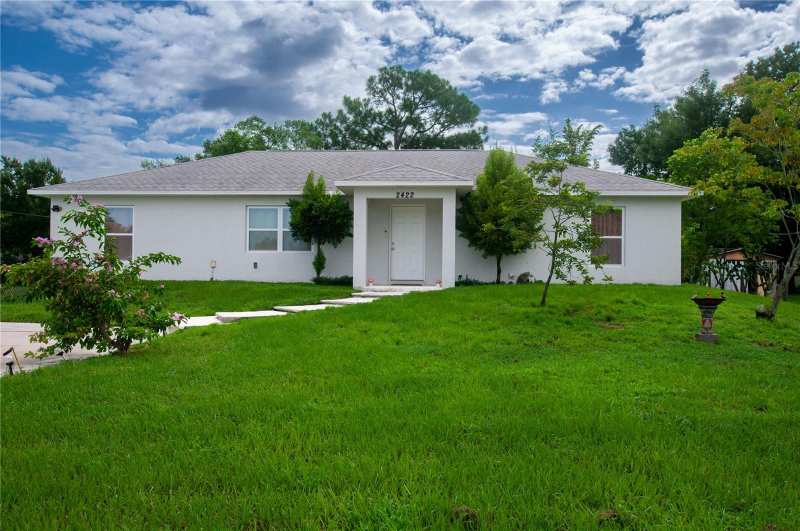 4 bedroom Single Family Residence at 2422 SW Alice Avenue, Orange Heights 1st Add, Arcadia — photo 1