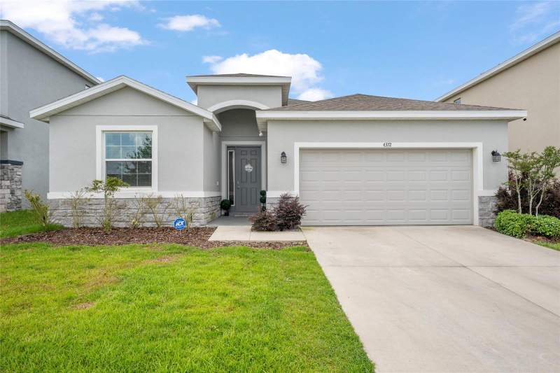 4372 SW 56TH PLACE