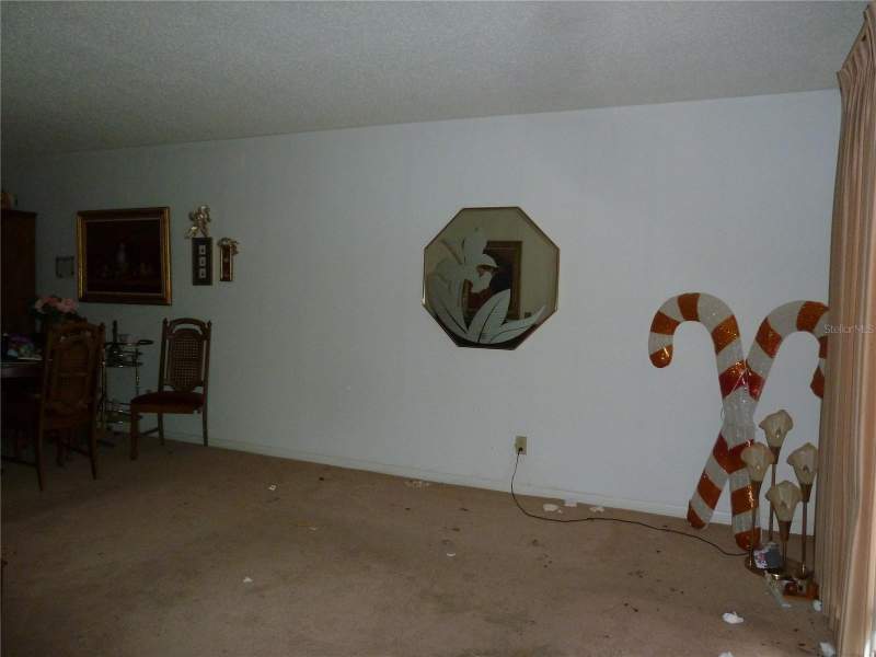 3 bedroom Single Family Residence at 16224 Sawgrass Circle, Country Place West Unit V, Tampa — photo 2