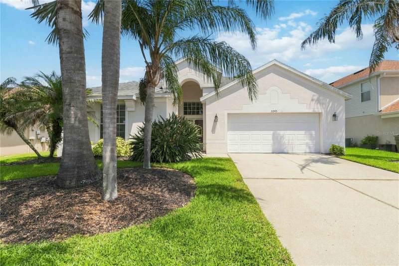3 bedroom Single Family Residence at 3245 Falcon Point Drive, Herons Landing Ph 3, Kissimmee — photo 2