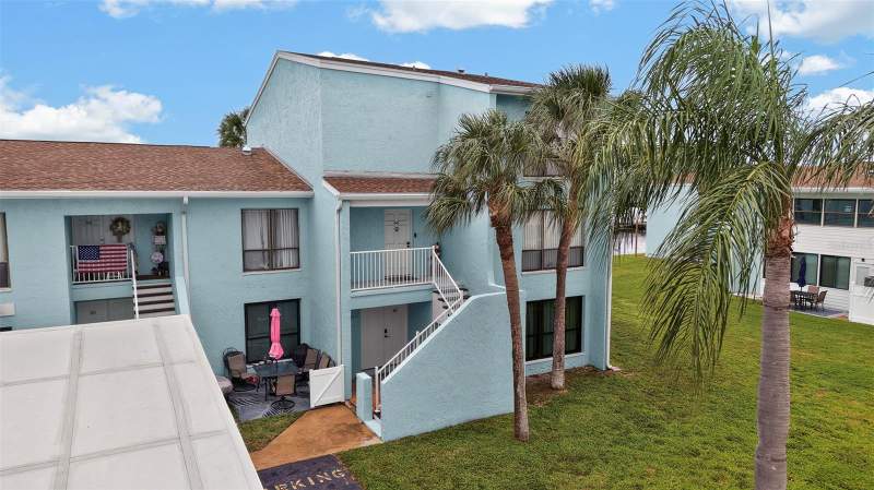 2 bedroom Condominium at 1 Windrush Boulevard #65, Windrush Cove Ph 1 Condo, Indian Rocks Beach — photo 3