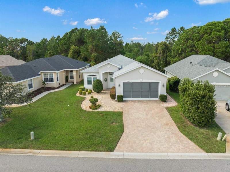 3 bedroom Single Family Residence at 10163 Holly Berry Drive, Glen Lakes Ph 1, Weeki Wachee — photo 4