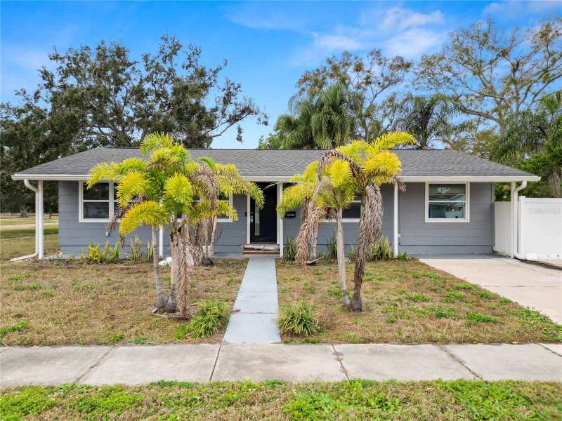 2 bedroom Single Family Residence at 8100 Overlook Place, Rio Vista Rep, St Petersburg — photo 1