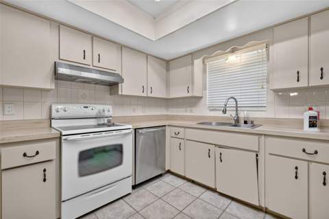 37320 Beach Dr, Umatilla FL - photo 10 of 25