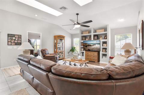 1027 Urico Golf Road, Lady Lake FL - photo 6 of 49
