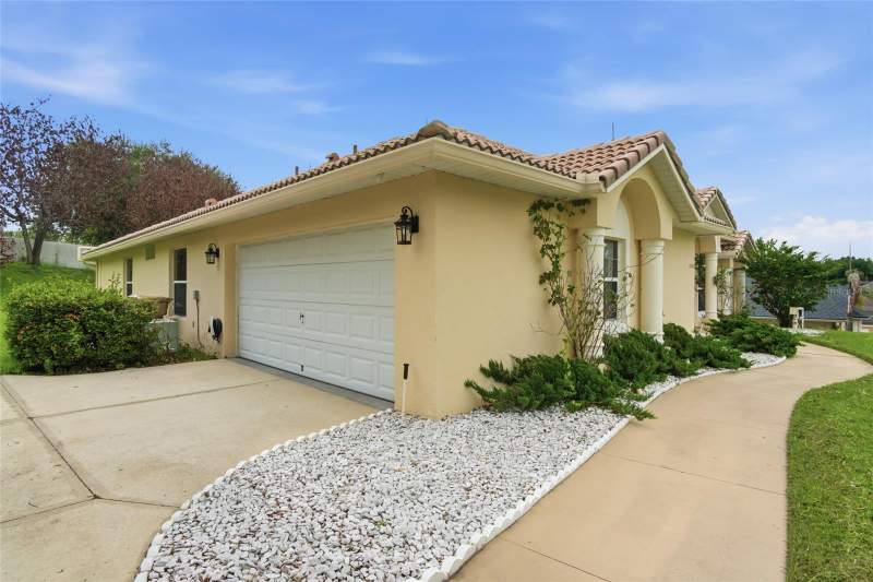 4 bedroom Single Family Residence at 10708 BELO HORIZONTE AVENUE, CRESCENT LAKE CLUB FIRST ADD, CLERMONT — photo 5