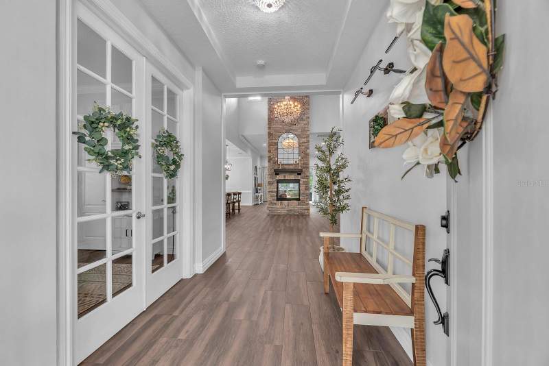 6 bedroom Single Family Residence at 5202 Alafia Falls Drive, Fishhawk Preserve, Lithia — photo 5