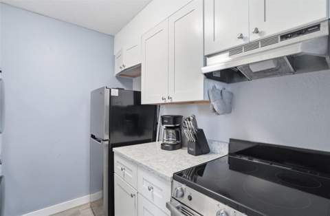 155 Medallion Boulevard #E, Madeira Beach FL - photo 15 of 33