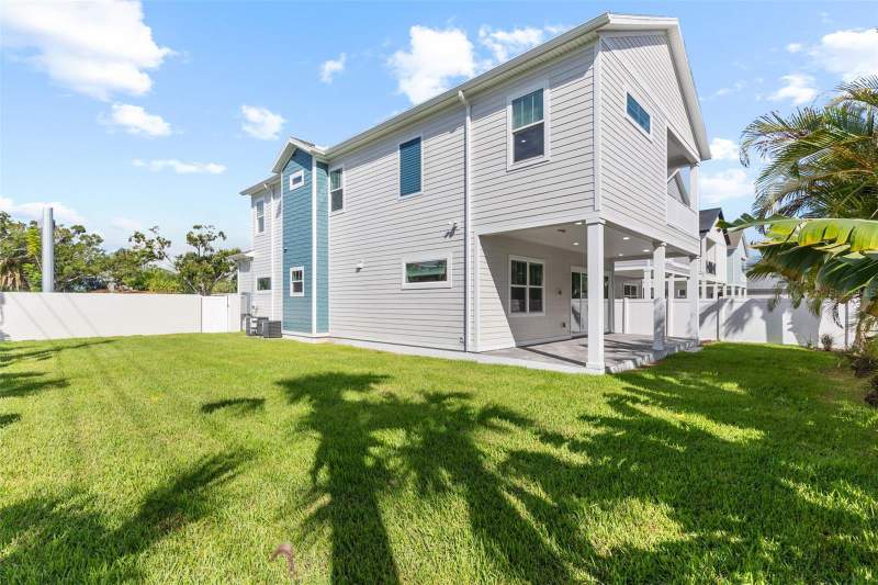 3 bedroom Single Family Residence at 3801 71st Street, Tyrone, St Petersburg — photo 2
