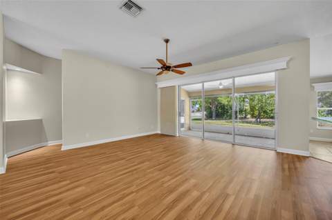 8923 Bridgeport Bay Circle, Mount Dora FL - photo 10 of 50