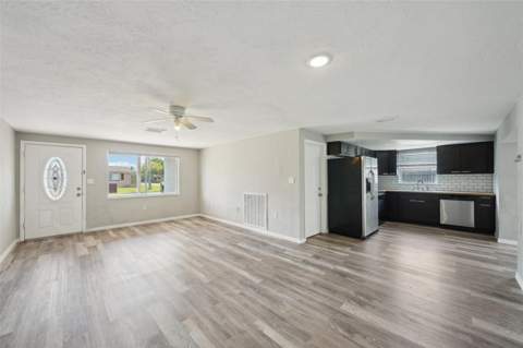 3207 Coldwell Drive, Holiday FL - photo 12 of 44