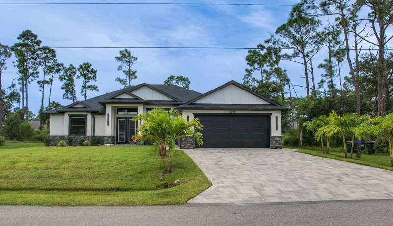 3 bedroom Single Family Residence at 5220 Adina Circle, Port Charlotte Sub 18, North Port — photo 1