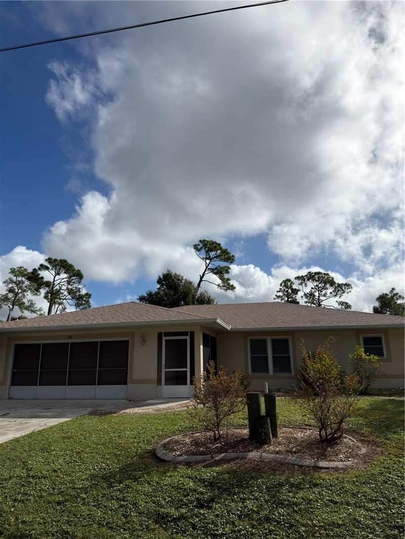 3 bedroom Single Family Residence at 338 Hinton Street, Port Charlotte Sec 033, Port Charlotte — photo 1