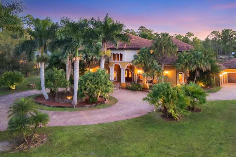 6 bedroom Single Family Residence at 3657 Tropicaire Boulevard, North Port Charlotte Estates Add 02, North Port — photo 1