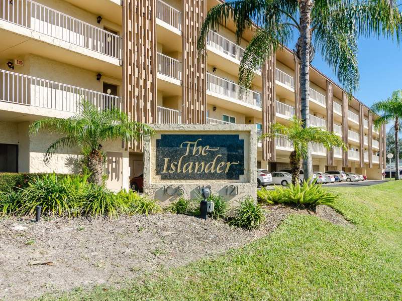 2 bedroom Condominium at 105 Island Way #143, Islander The Condo, Clearwater — photo 2