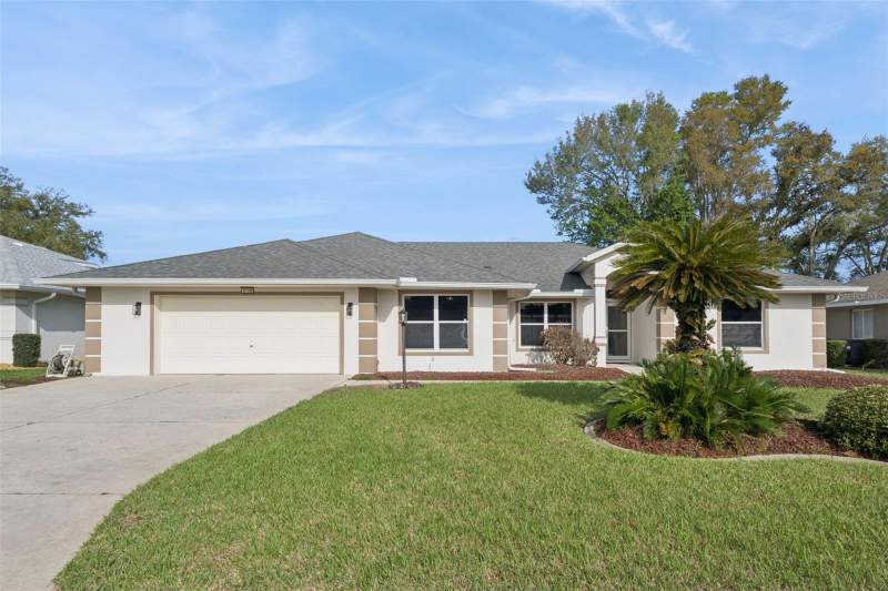 3 bedroom Single Family Residence at 5729 King James Avenue, Royal Highlands Ph 01B, Leesburg — photo 2